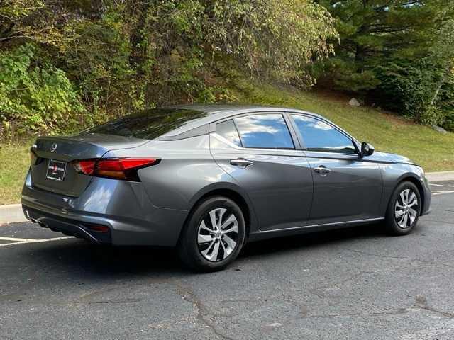 used 2022 Nissan Altima car, priced at $16,495