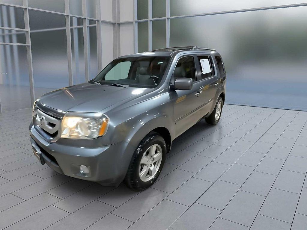 used 2010 Honda Pilot car, priced at $7,695