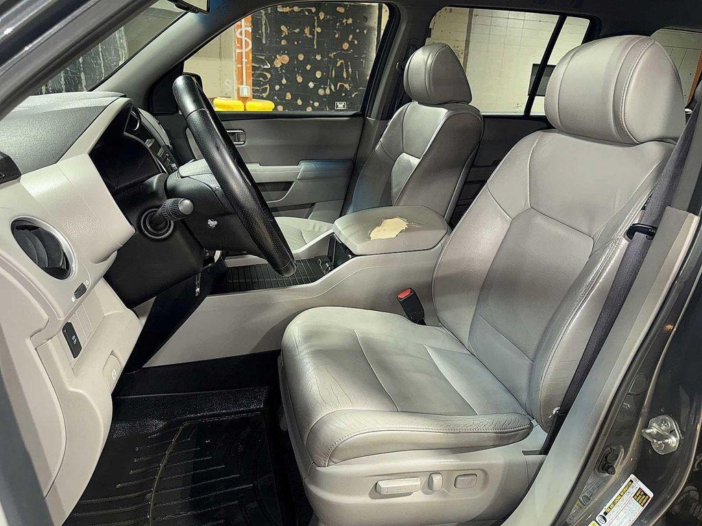 used 2010 Honda Pilot car, priced at $7,695