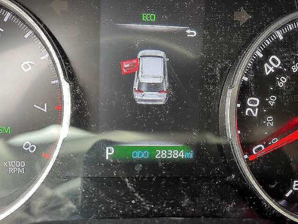 used 2022 Toyota RAV4 car, priced at $26,995