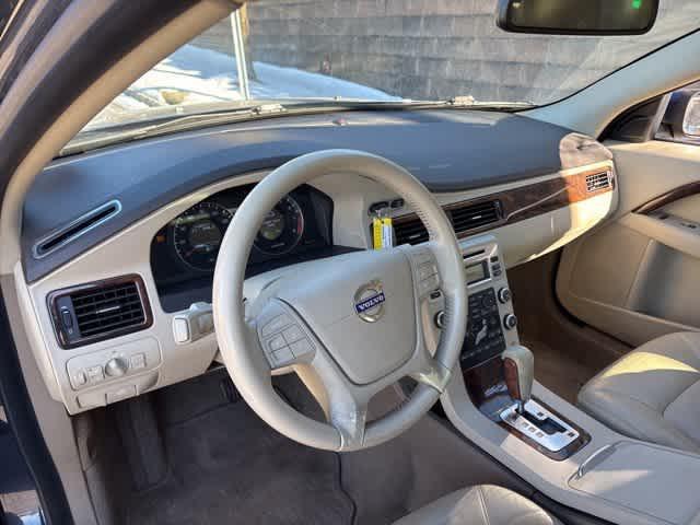 used 2010 Volvo V70 car, priced at $5,000