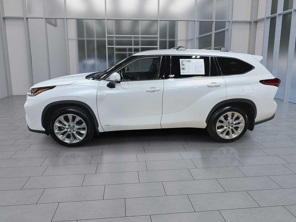 used 2023 Toyota Highlander Hybrid car, priced at $43,495