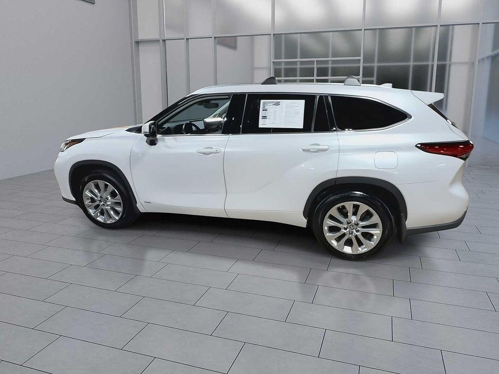 used 2023 Toyota Highlander Hybrid car, priced at $43,495