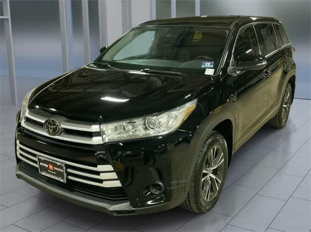 used 2019 Toyota Highlander car, priced at $19,495