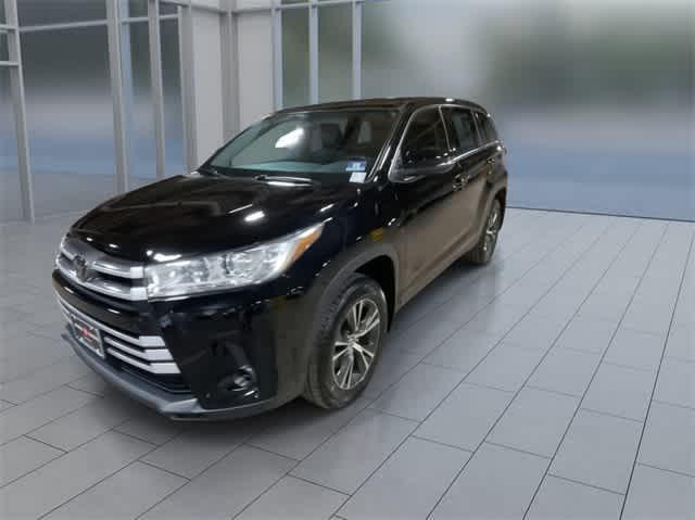 used 2019 Toyota Highlander car, priced at $18,995