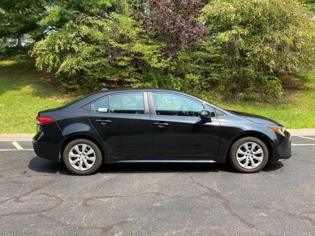 used 2021 Toyota Corolla car, priced at $19,395