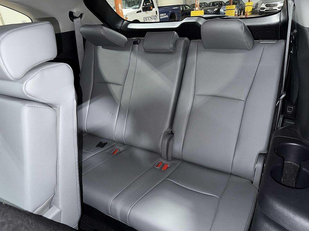 used 2023 Toyota Highlander car, priced at $35,495