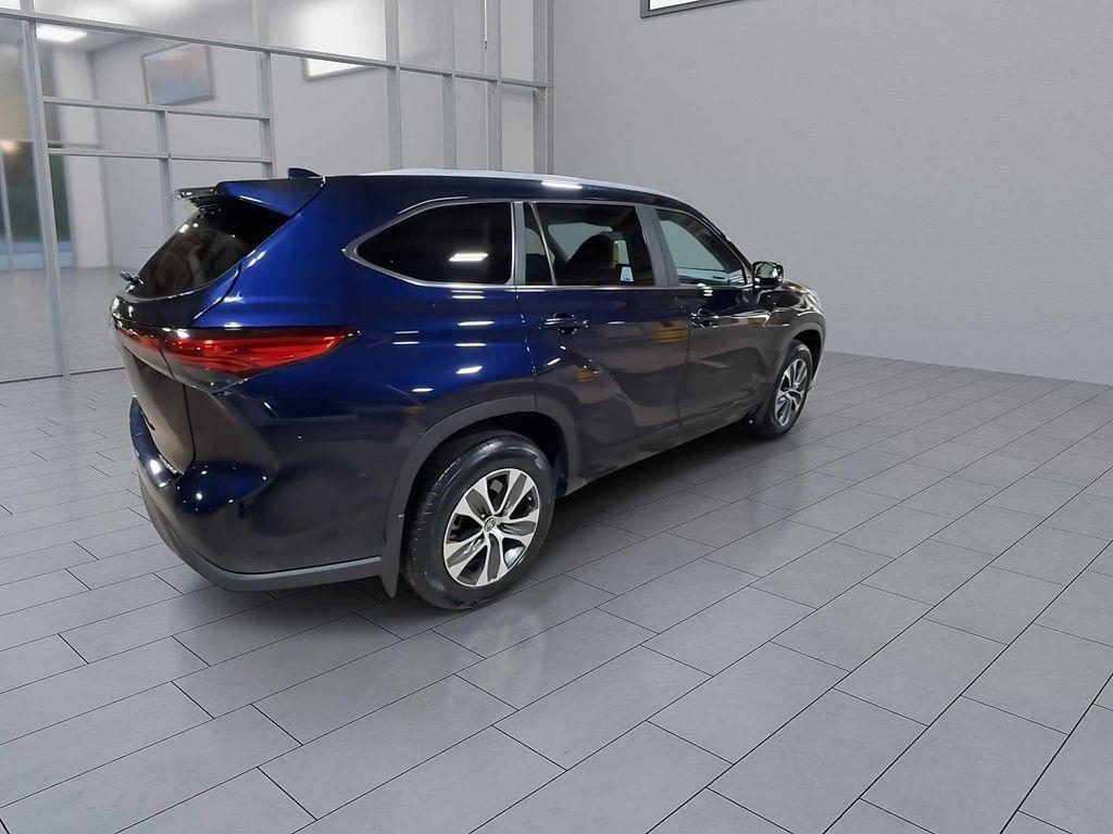 used 2023 Toyota Highlander car, priced at $35,495