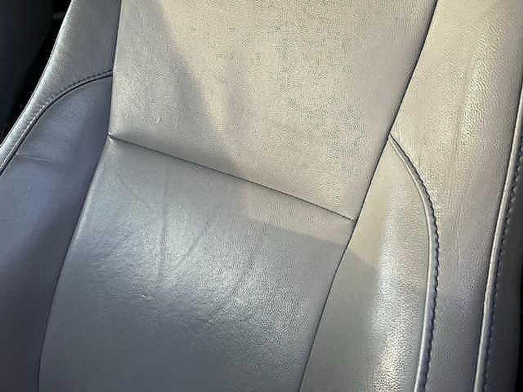 used 2014 Toyota Highlander car, priced at $17,395