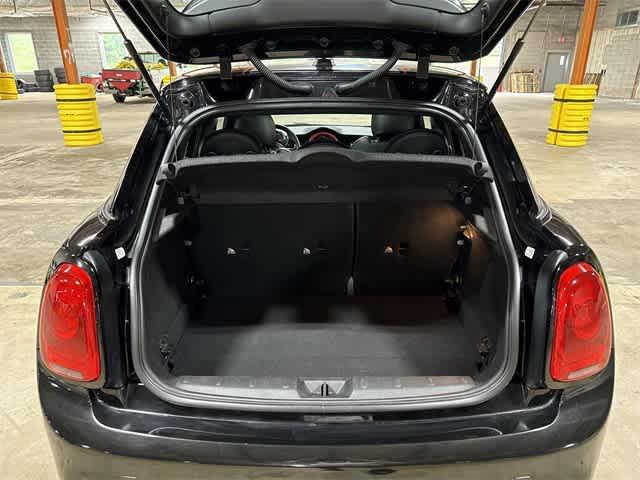 used 2018 MINI Hardtop car, priced at $17,495