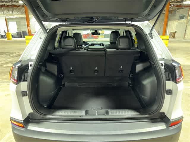 used 2019 Jeep Cherokee car, priced at $15,695