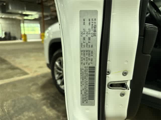 used 2019 Jeep Cherokee car, priced at $15,695