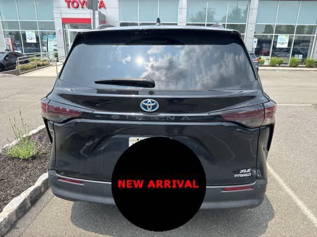 used 2023 Toyota Sienna car