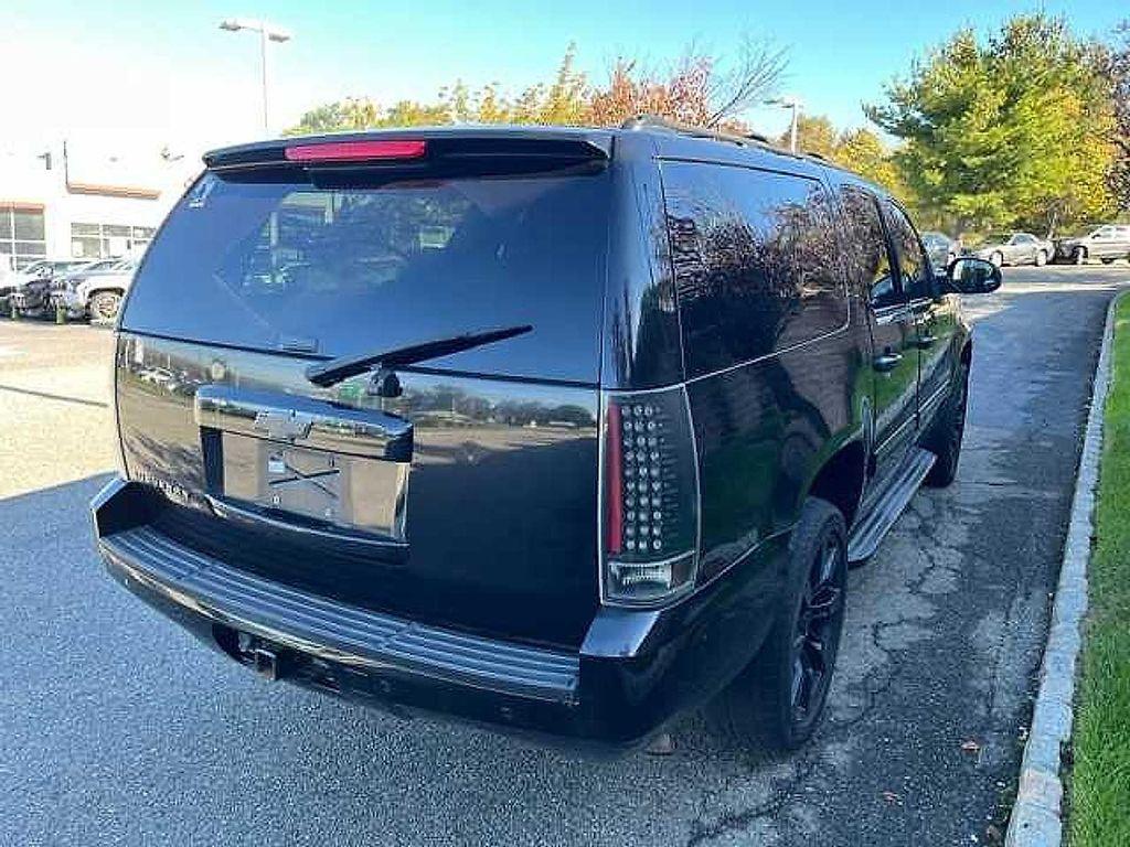used 2013 Chevrolet Suburban car, priced at $15,000