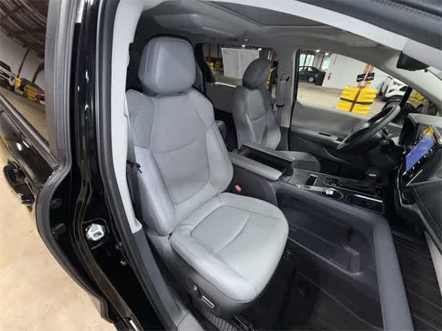 used 2024 Toyota Sienna car, priced at $51,995
