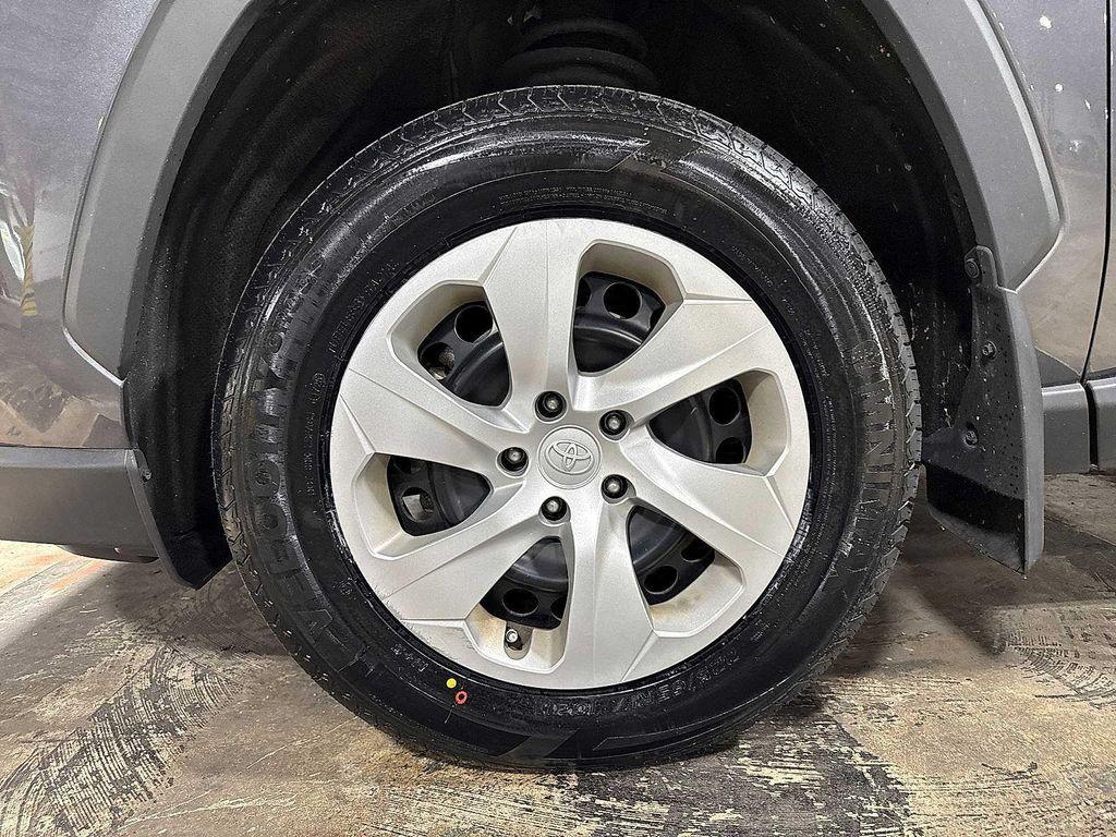 used 2022 Toyota RAV4 car, priced at $26,995