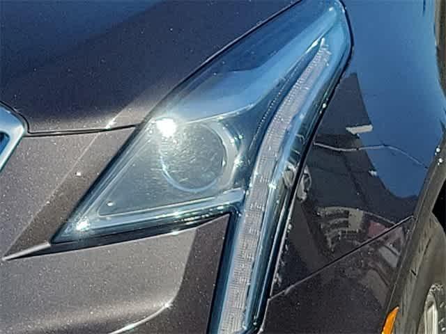 used 2018 Cadillac XT5 car, priced at $20,295