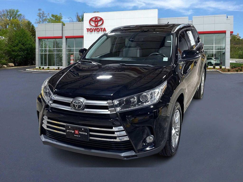 used 2017 Toyota Highlander car, priced at $21,995