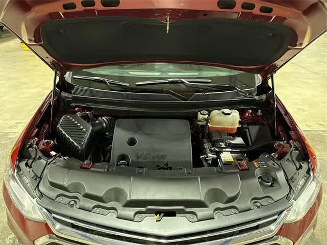 used 2021 Chevrolet Traverse car, priced at $27,195