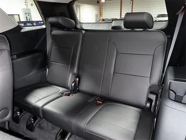 used 2021 Chevrolet Traverse car, priced at $27,195