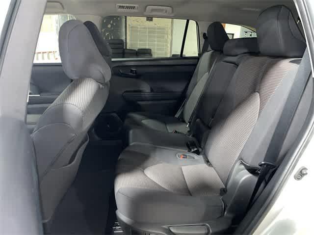 used 2022 Toyota Highlander car, priced at $28,995