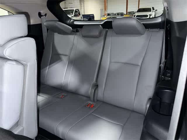 used 2020 Toyota Highlander car, priced at $31,995