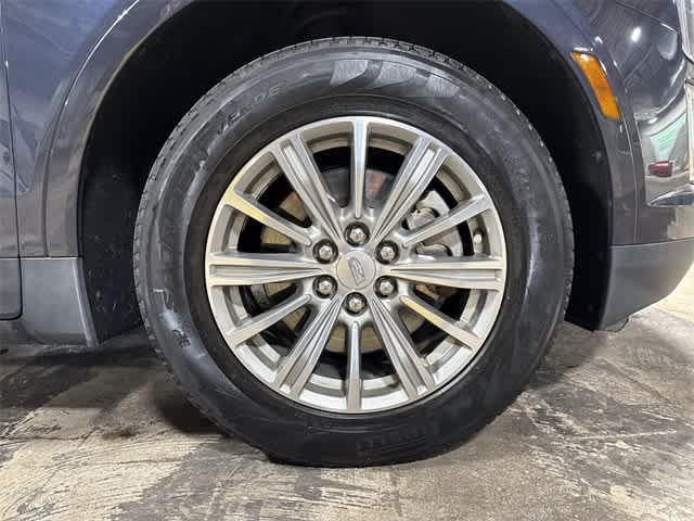 used 2019 Cadillac XT5 car, priced at $17,495