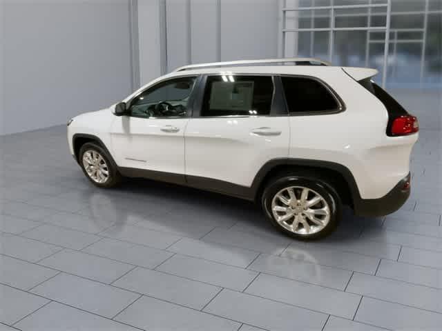 used 2015 Jeep Cherokee car, priced at $10,695