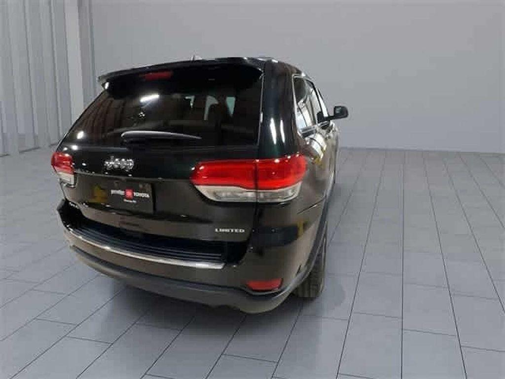used 2015 Jeep Grand Cherokee car, priced at $9,495