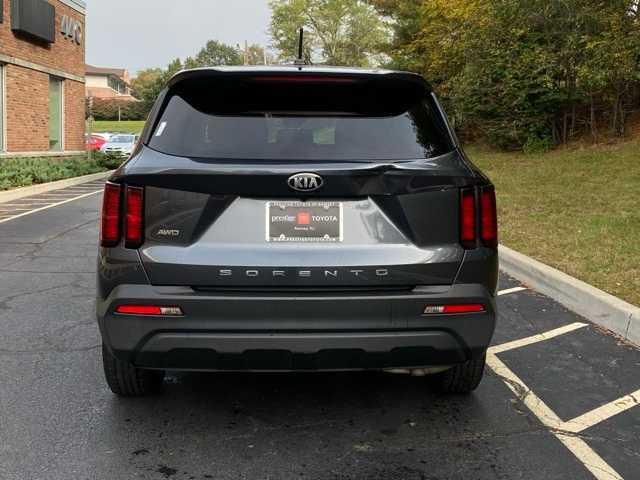 used 2021 Kia Sorento car, priced at $17,495