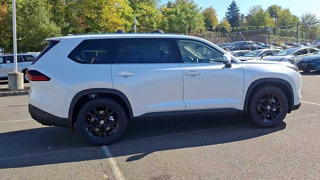 new 2026 Toyota Grand Highlander car, priced at $60,128