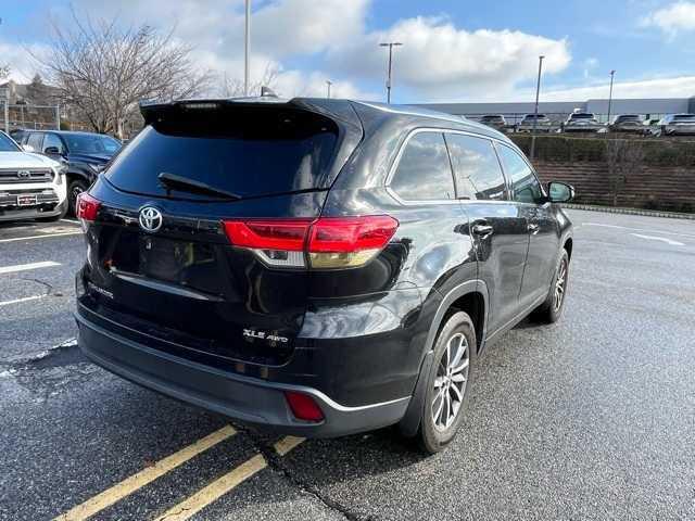 used 2017 Toyota Highlander car, priced at $22,995