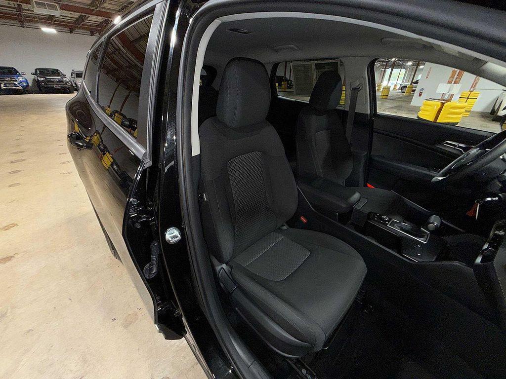 used 2024 Kia Sportage car, priced at $22,695