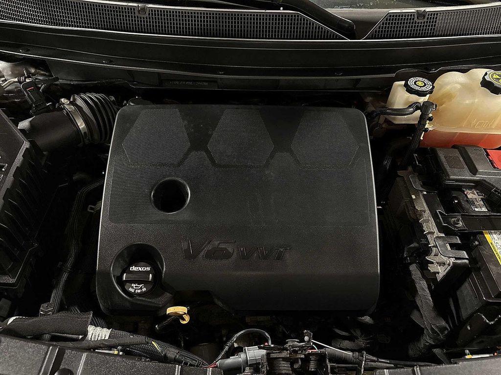 used 2021 Chevrolet Traverse car, priced at $21,995