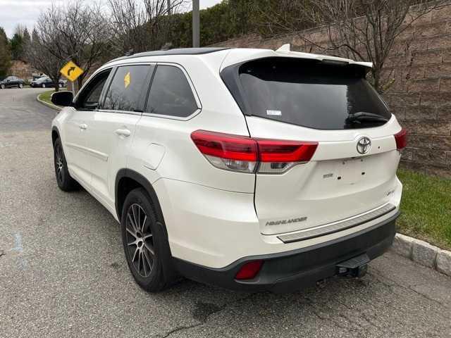 used 2017 Toyota Highlander car, priced at $20,995