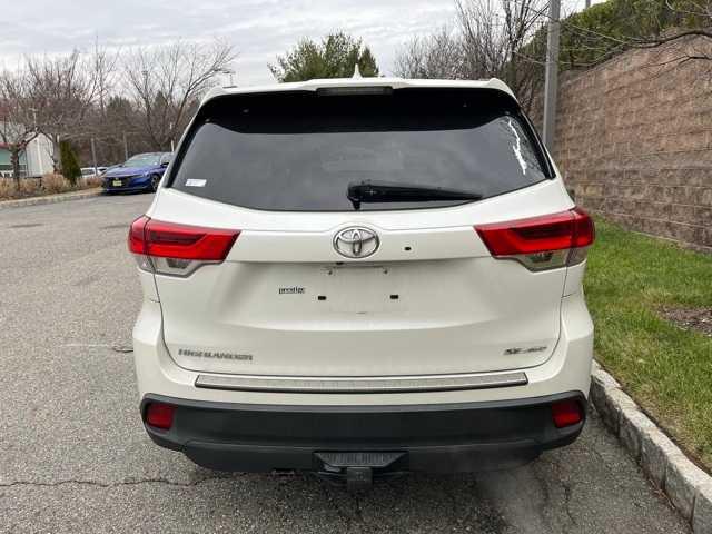 used 2017 Toyota Highlander car, priced at $20,995