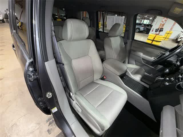 used 2015 Honda Pilot car, priced at $7,795