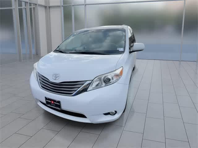 used 2014 Toyota Sienna car, priced at $11,995