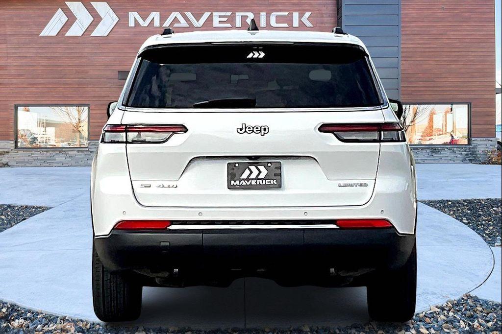 used 2021 Jeep Grand Cherokee L car, priced at $29,987