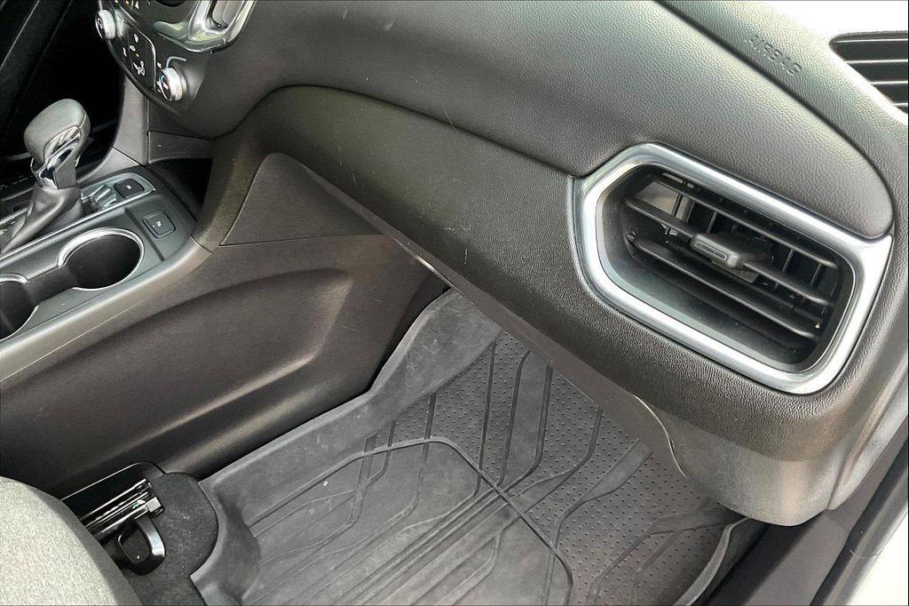 used 2023 Chevrolet Equinox car, priced at $21,997