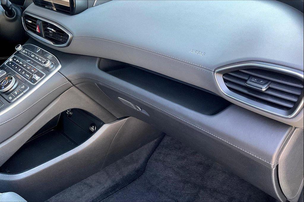 used 2022 Hyundai Santa Fe car, priced at $29,995