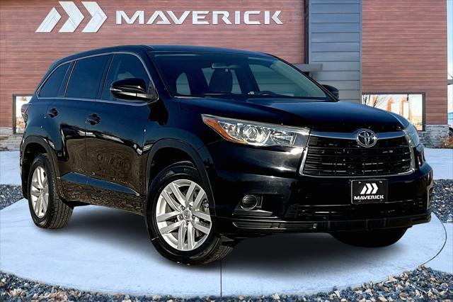 used 2015 Toyota Highlander car, priced at $21,575