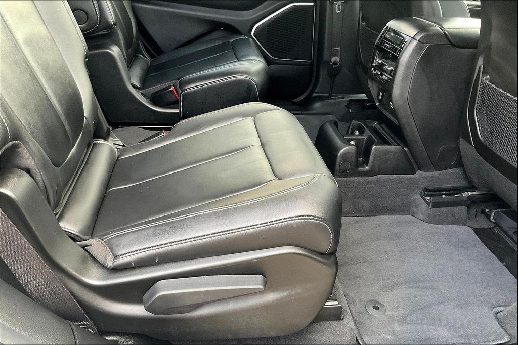 used 2022 Jeep Grand Cherokee L car, priced at $31,995