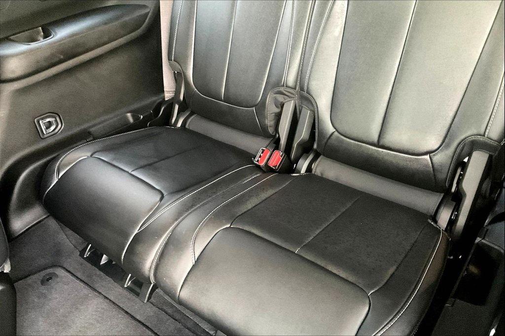 used 2022 Jeep Grand Cherokee L car, priced at $31,995