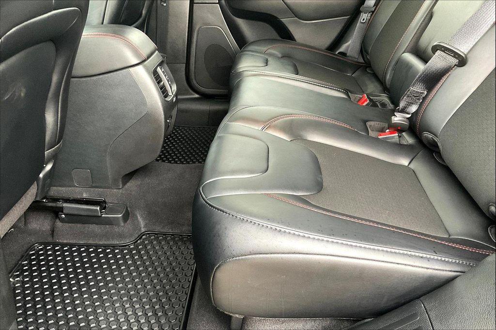 used 2022 Jeep Cherokee car, priced at $27,222