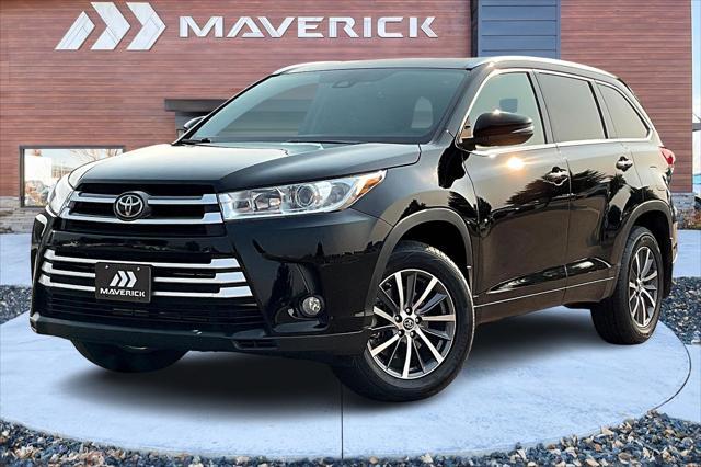 used 2018 Toyota Highlander car, priced at $30,995