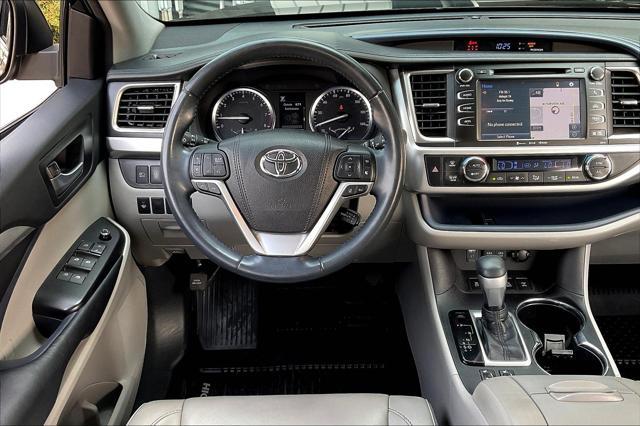 used 2018 Toyota Highlander car, priced at $30,995