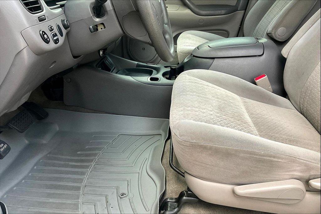 used 2005 Toyota Tundra car, priced at $16,797