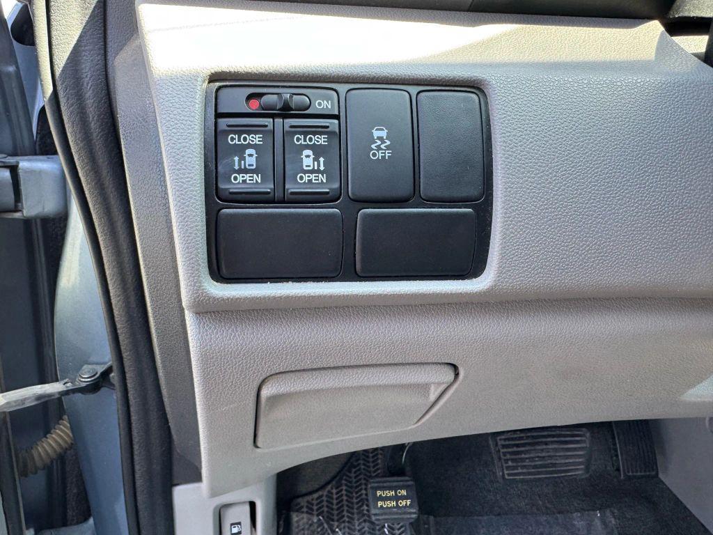 used 2014 Honda Odyssey car, priced at $8,541