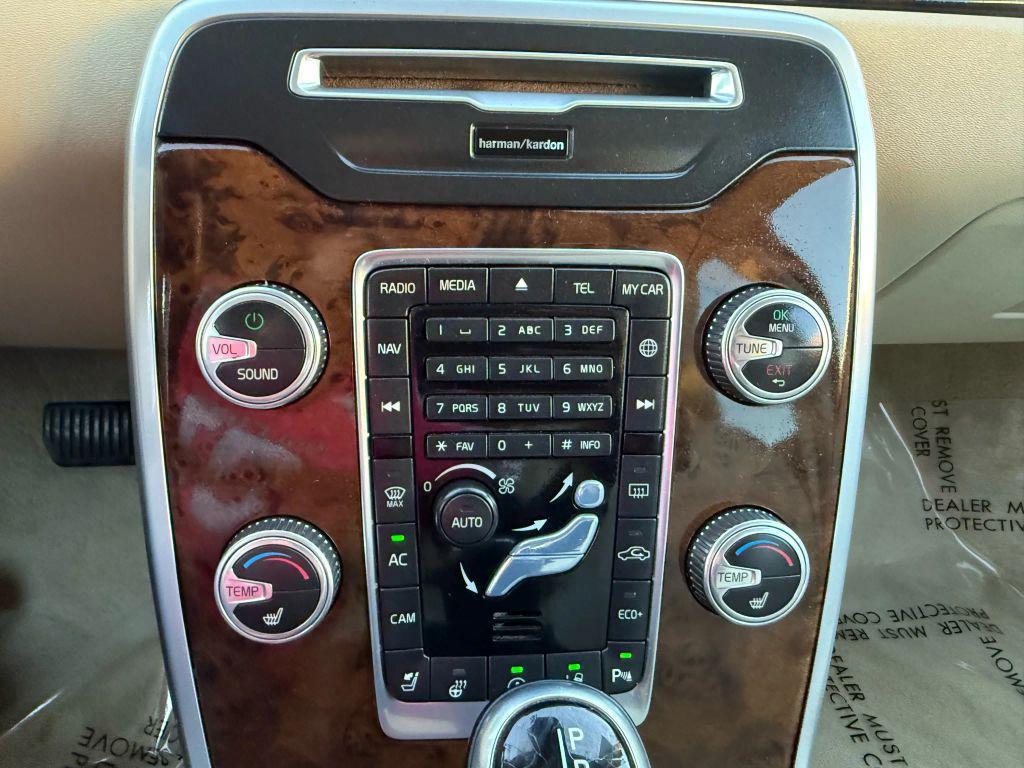 used 2015 Volvo XC70 car, priced at $11,921